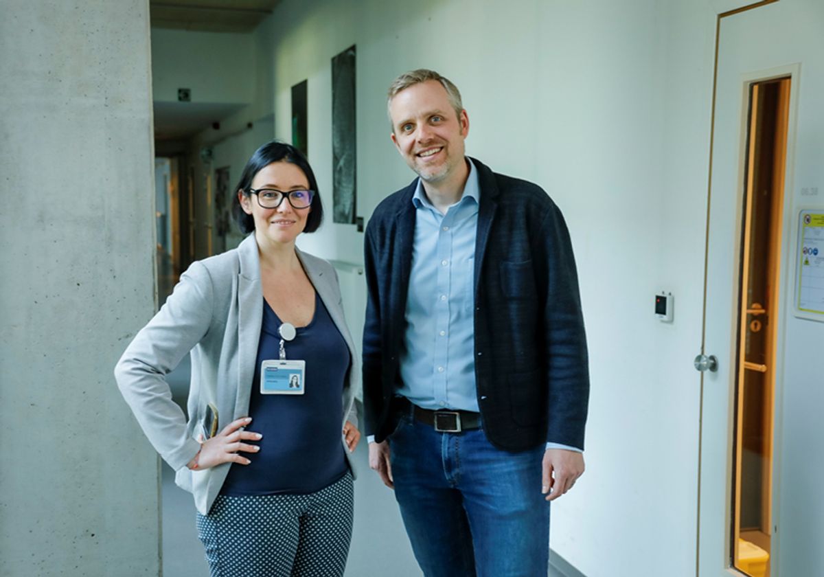 Researchers Francesca Bosisio and Frederik De Smet fro KU Leuven pose outside of the multiplex immunohistochemistry facility that they co-chair.